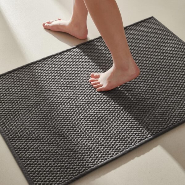 Bathroom Rugs Non Slip Washable, Super orbent Thin Bath Mat Small Quick Dry Low Pile Bathroom Rug, Dark Grey 16"x24"